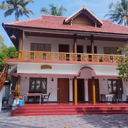 Marari Anna Beach Villa 마라리쿨람 외부 사진