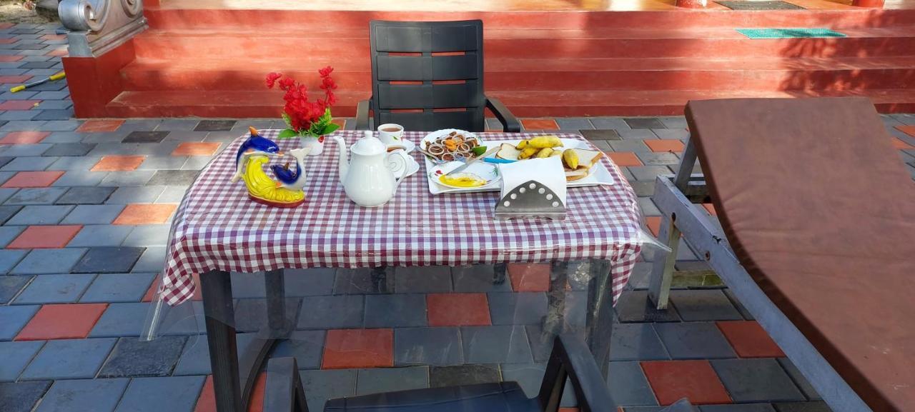 Marari Anna Beach Villa 마라리쿨람 외부 사진