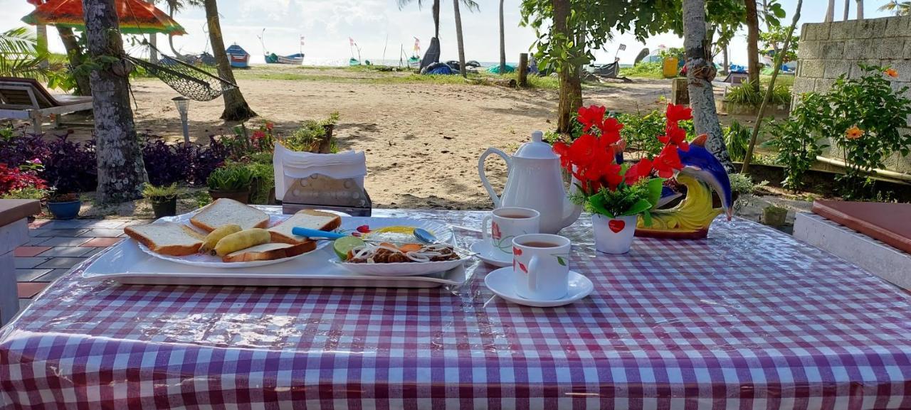 Marari Anna Beach Villa 마라리쿨람 외부 사진