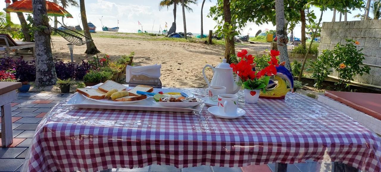 Marari Anna Beach Villa 마라리쿨람 외부 사진