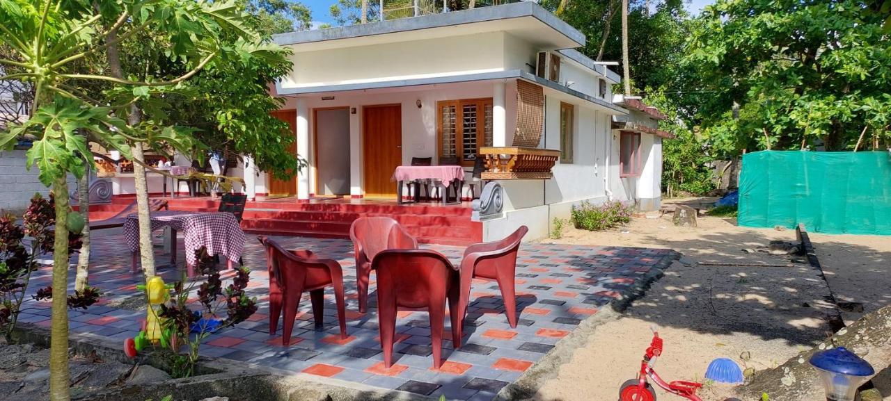 Marari Anna Beach Villa 마라리쿨람 외부 사진